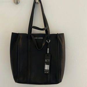 Marc Jacobs Tote style M0014439